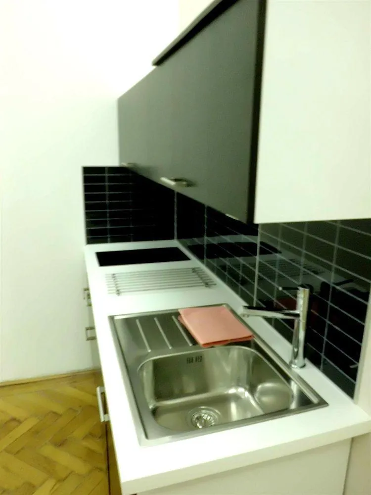 Shakespeare Apartment Opera Budapest Hotel