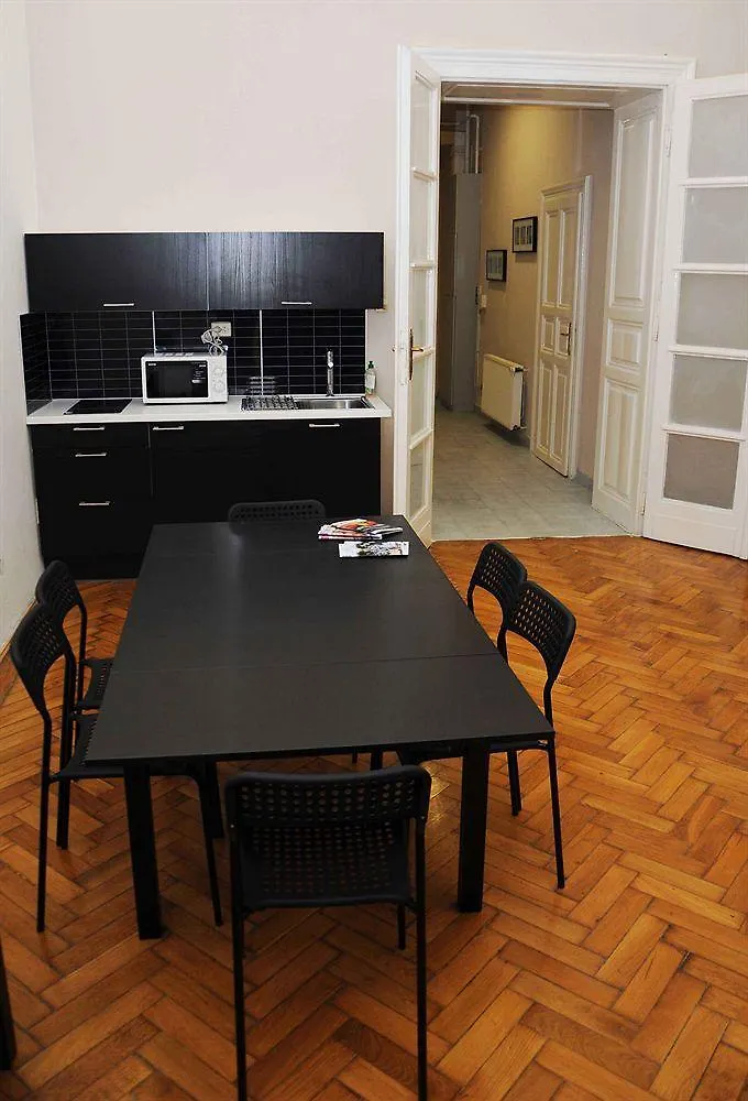 Hotel Shakespeare Apartment Opera Budapest