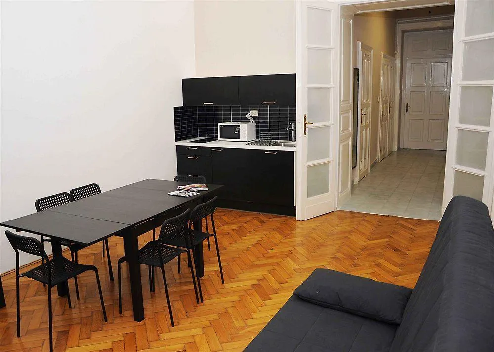 Ξενοδοχείο Shakespeare Apartment Opera Βουδαπέστη